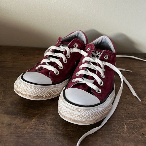 Converse Shoes - Converse Chuck Taylor All Star Low Tops, Burgundy, Women’s Size 7